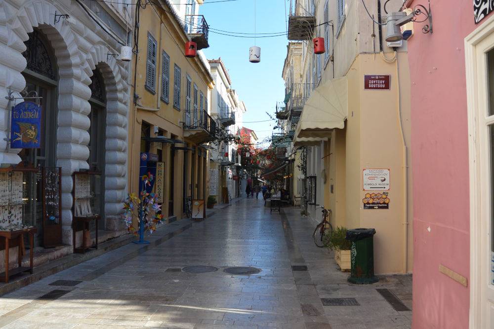Des ruelles commerçante sans voiture dans beaucoup de centre bourg